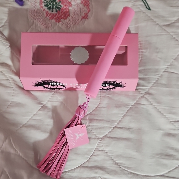 Jeffree Star Pink Mascara - Picture 4 of 4